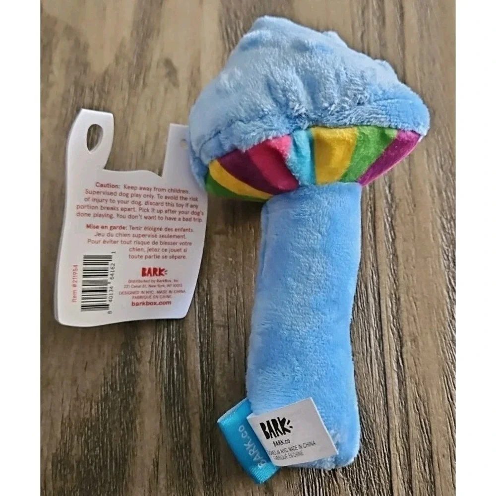 Bark Box Zoomie Shroomie Plush Dog Toy Squeaker Crinkle XS/Small 0-20 Pounds NEW